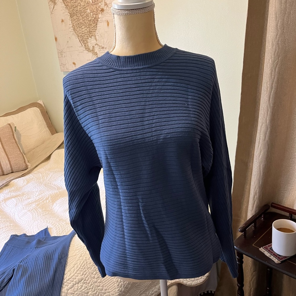 Blue Ribbed Women's Sweater Pant Suit